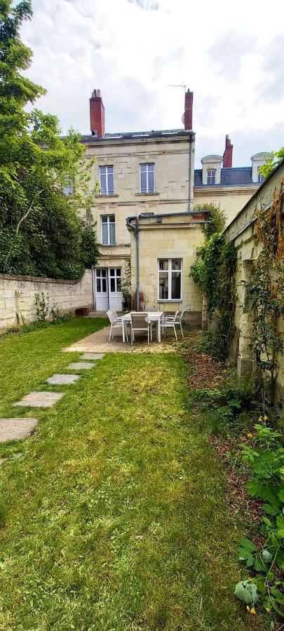 Histoire De Loire La Gabare Hotel Saumur Bagian luar foto